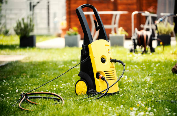 Best Sidewalk and Walkway Cleaning  in Paris, TX